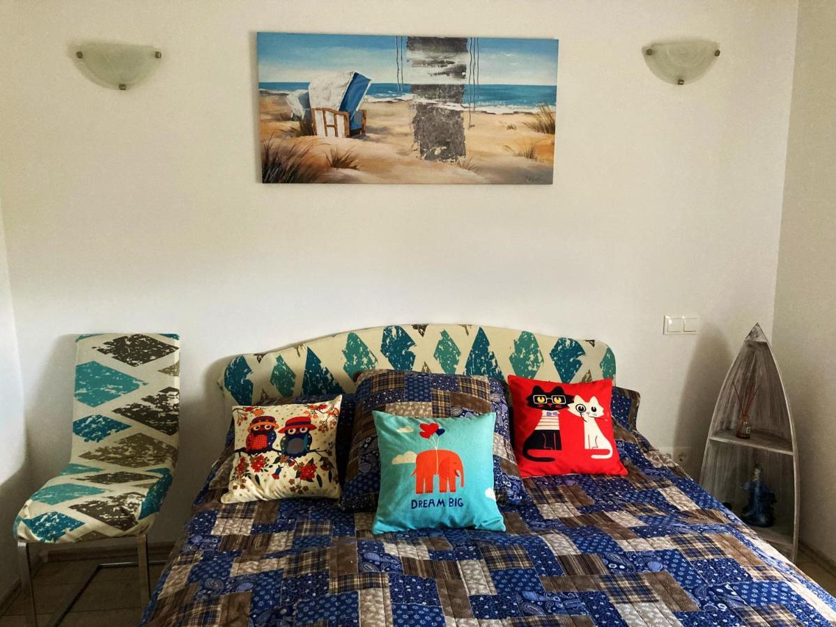 Apartments Kaic Rogač エクステリア 写真