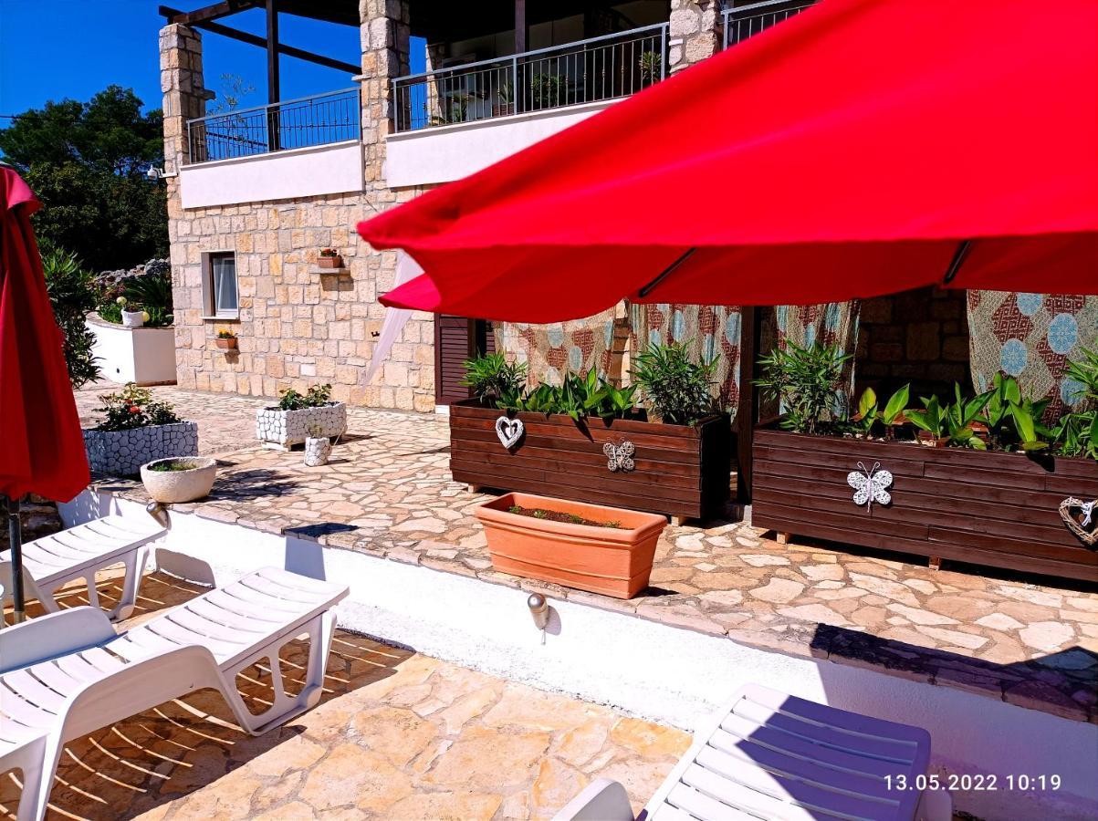 Apartments Kaic Rogač エクステリア 写真