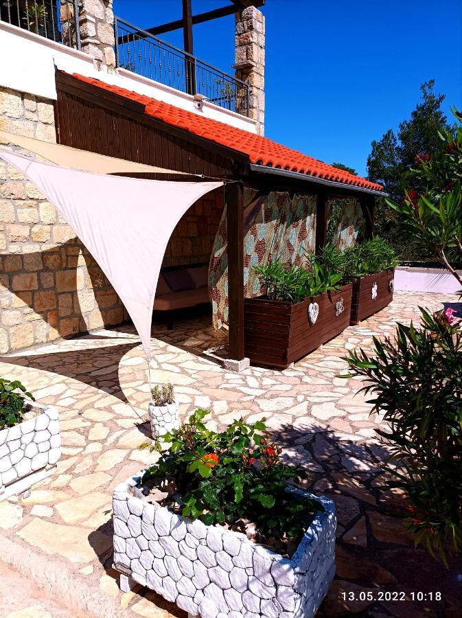 Apartments Kaic Rogač エクステリア 写真
