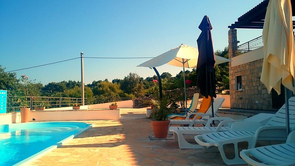 Apartments Kaic Rogač エクステリア 写真